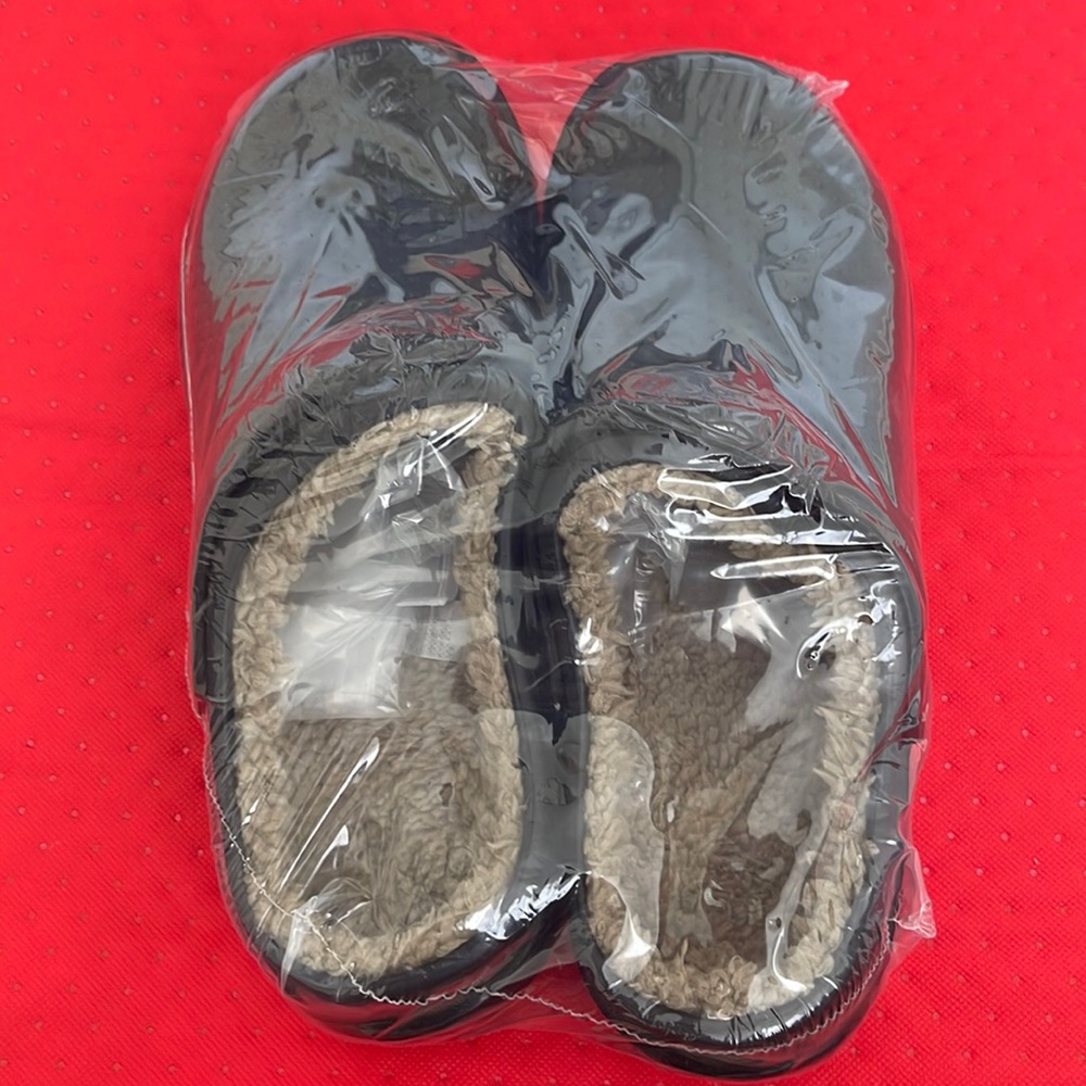 Black Slipper shoe